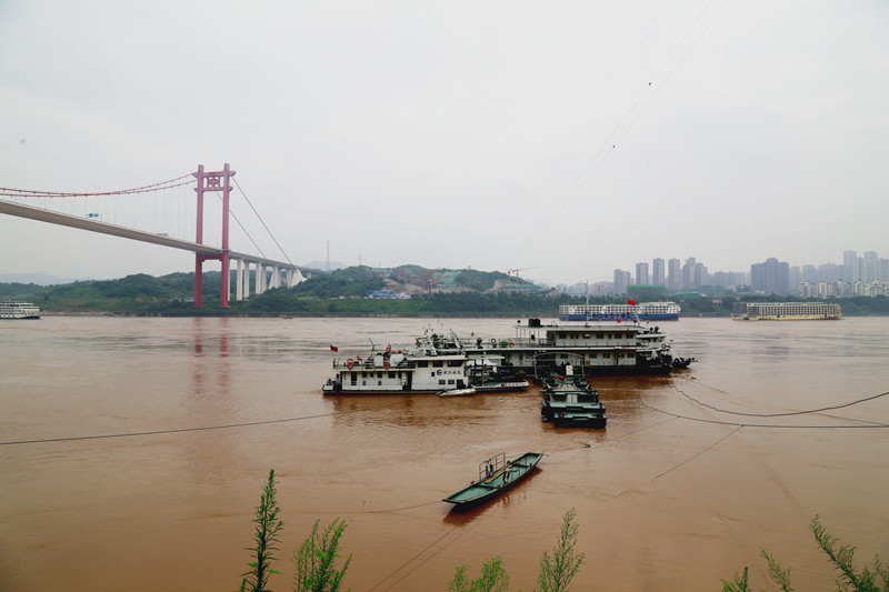 图片报道∣长江第1号洪水正在上游形成